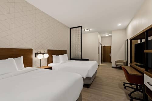 Room 43 of 74